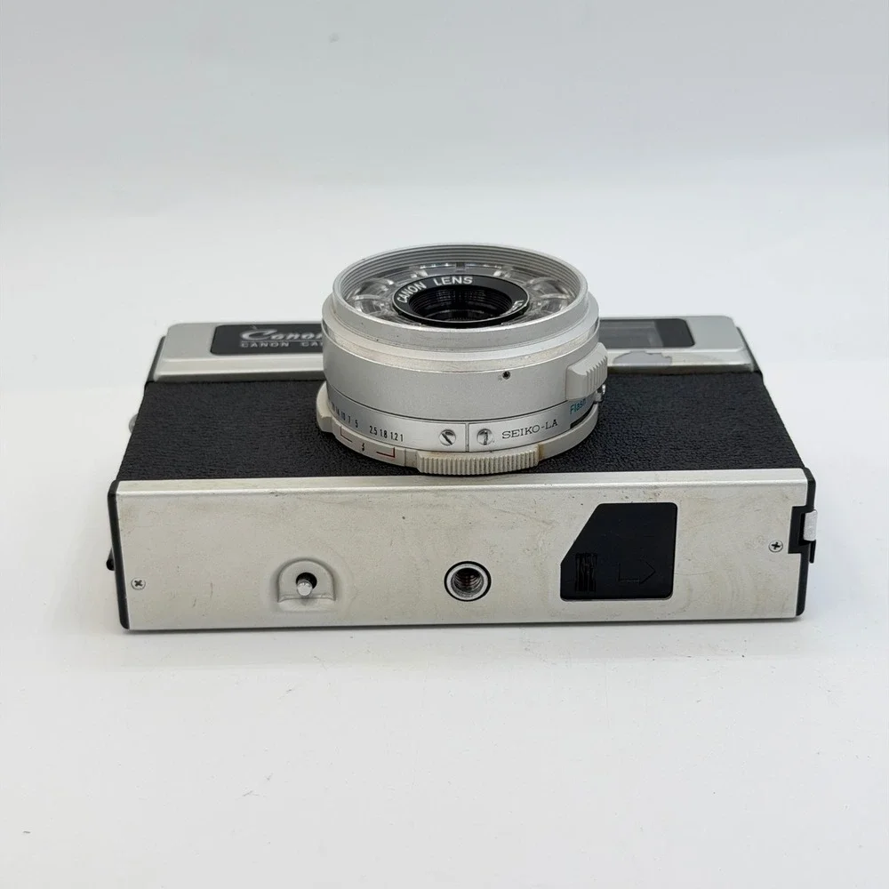 Canon Canonet 28 Rangefinder 35mm Film Camera 40mm f2.8 Lens Silver Black Japan